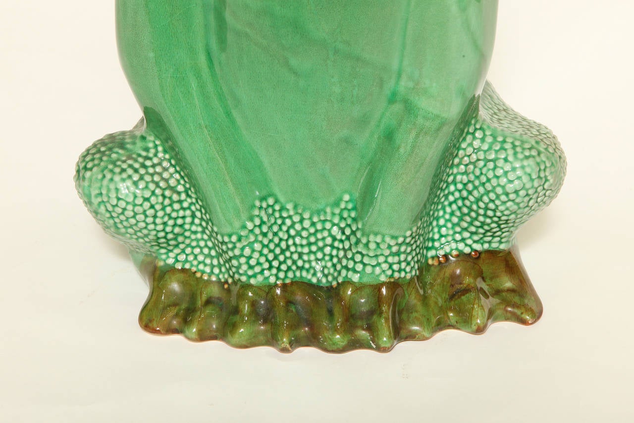 frog umbrella holder