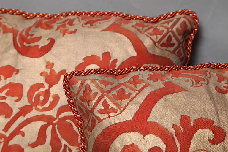 Pair of Vintage Fortuny Fabric Cushions in the Carnavalet Pattern 1