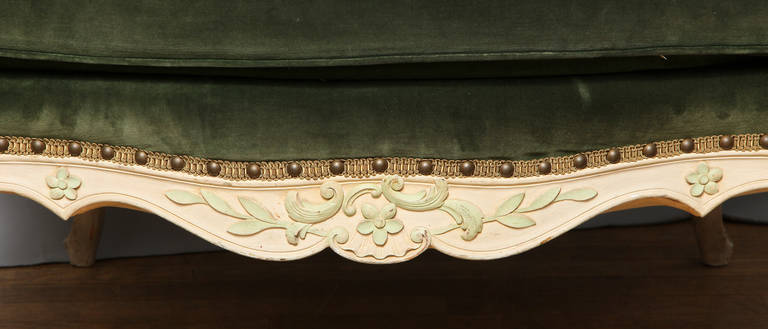 Mid-20th Century A Pair of French Louis XV Style Bergeres