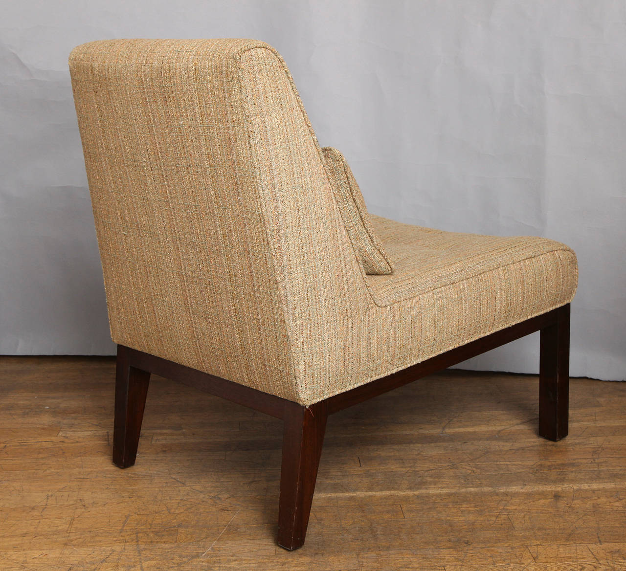A Pair of Mid-Century Modern Edward Wormley for Dunbar Slipper Chairs For Sale 1