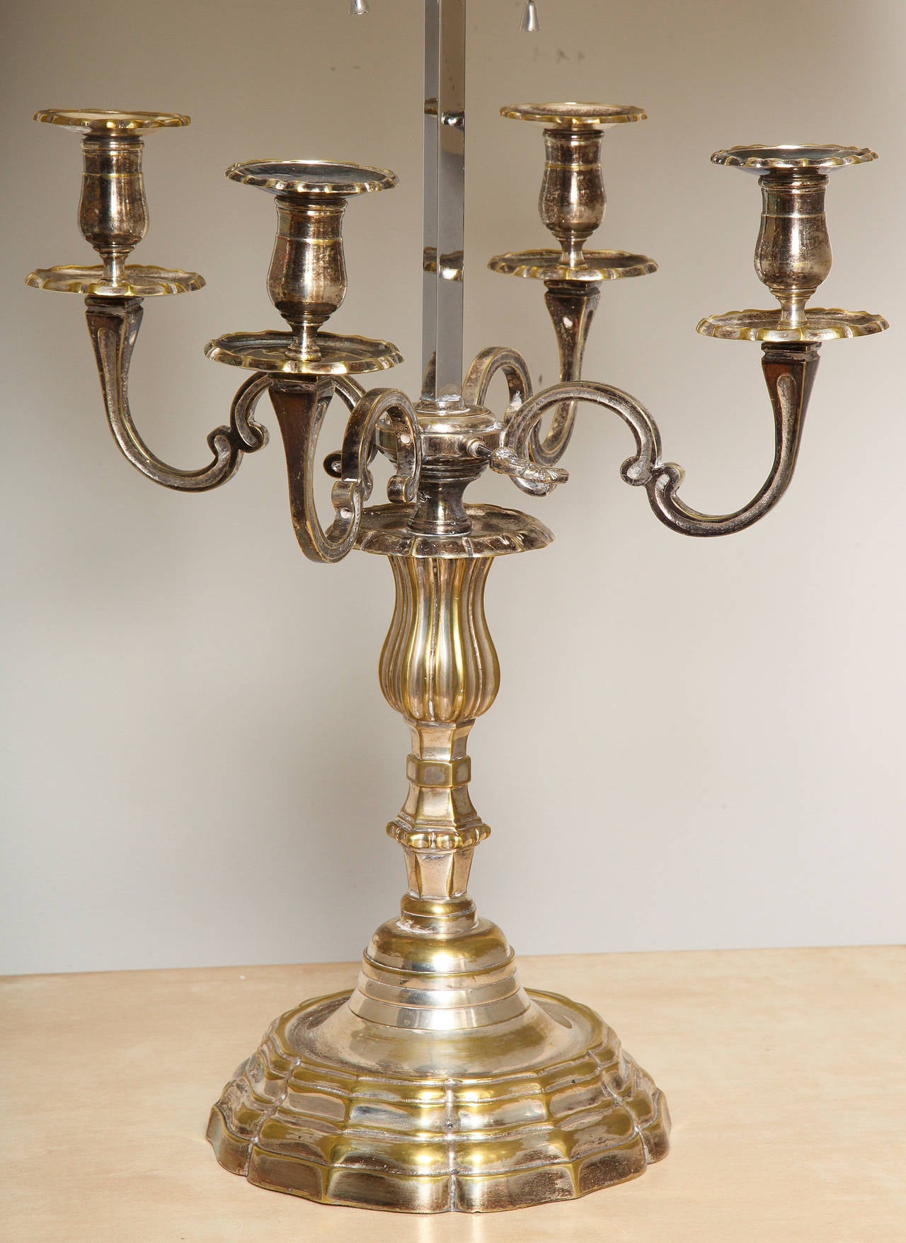 Pair of French Regence Style Bouillotte Lamps In Excellent Condition In New York, NY