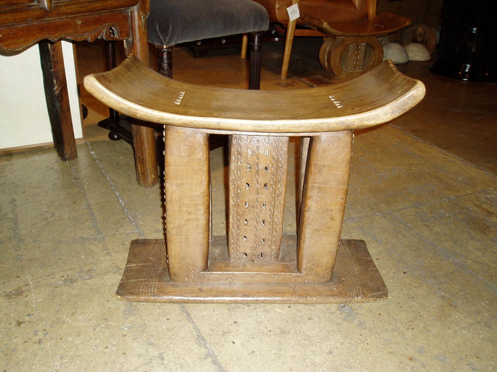 Asante Stool
