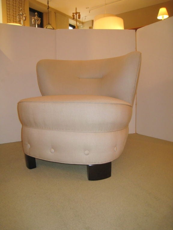 Pair of 1930s Petite Slipper Chairs