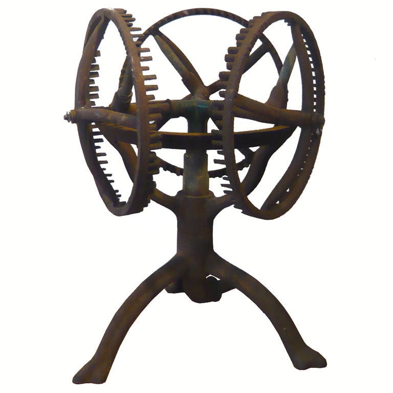 Early 20th Century English Iron Rotating Sprinkler For Sale