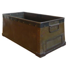 19th Century French Metal
Leather Bin Used 19th Century French Metal
Leather Bin
