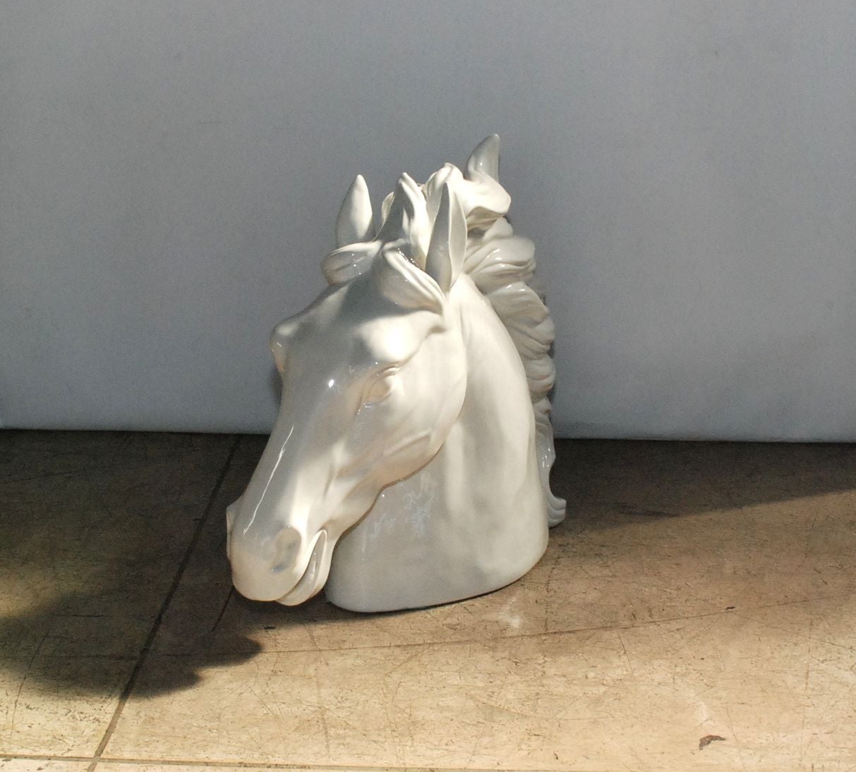 A vintage Italian ceramic horse head sculpture with excellent detailing.