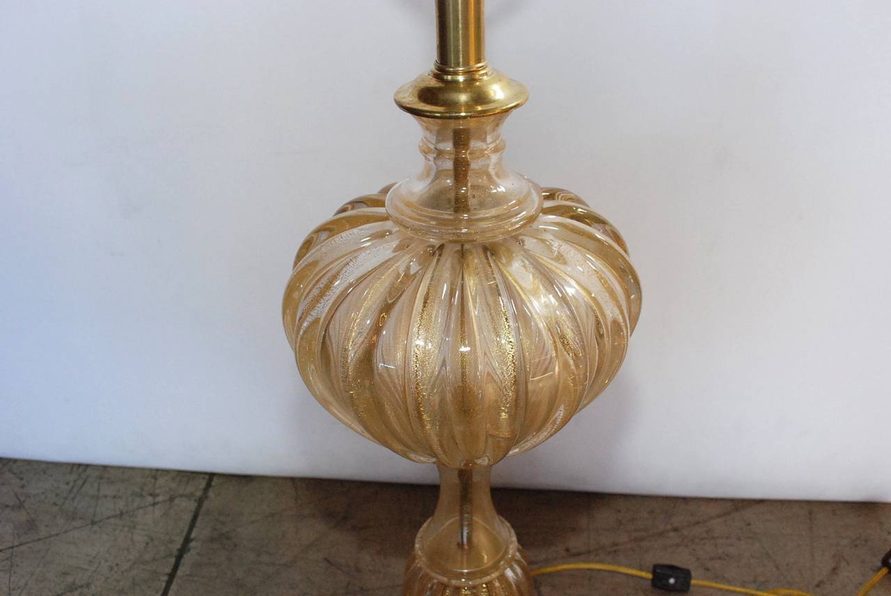Mid-Century Modern Single Gold Infused Mid-Century Murano Lamp