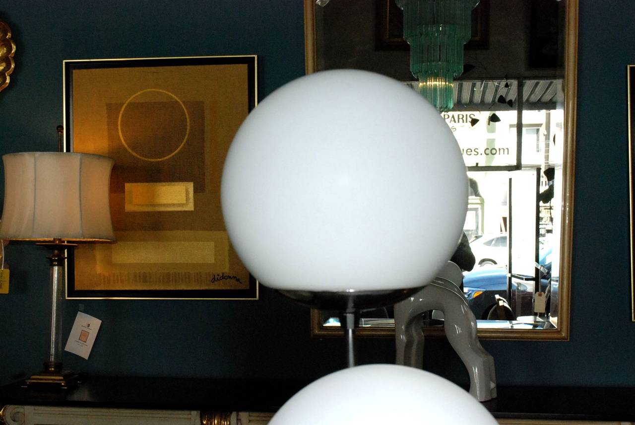 Mid-Century Modern Floor Lamp in the Style of Milo Baughman 1
