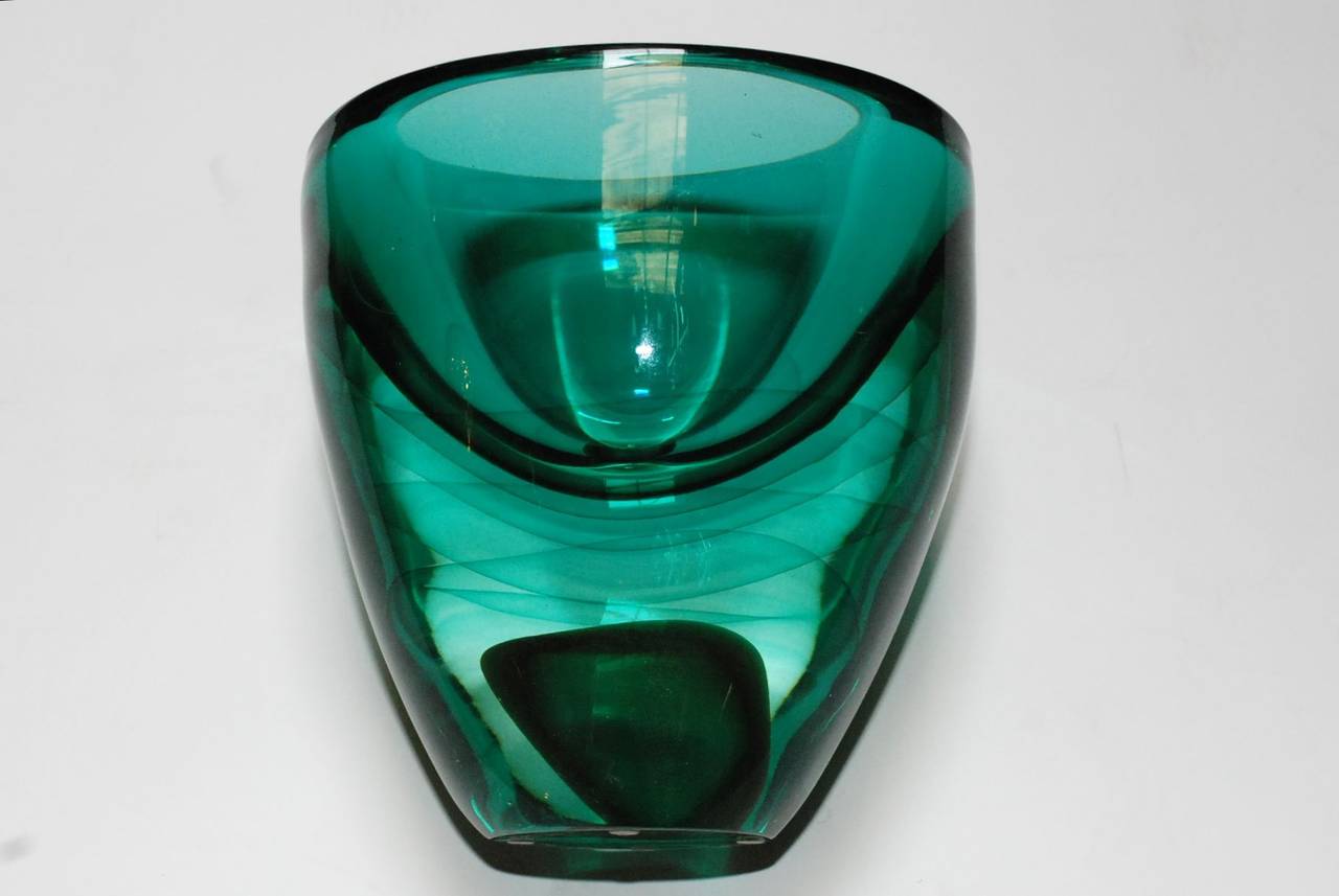 Short Green Murano Sommerso Vase by Romano Dona In Good Condition In Cathedral City, CA
