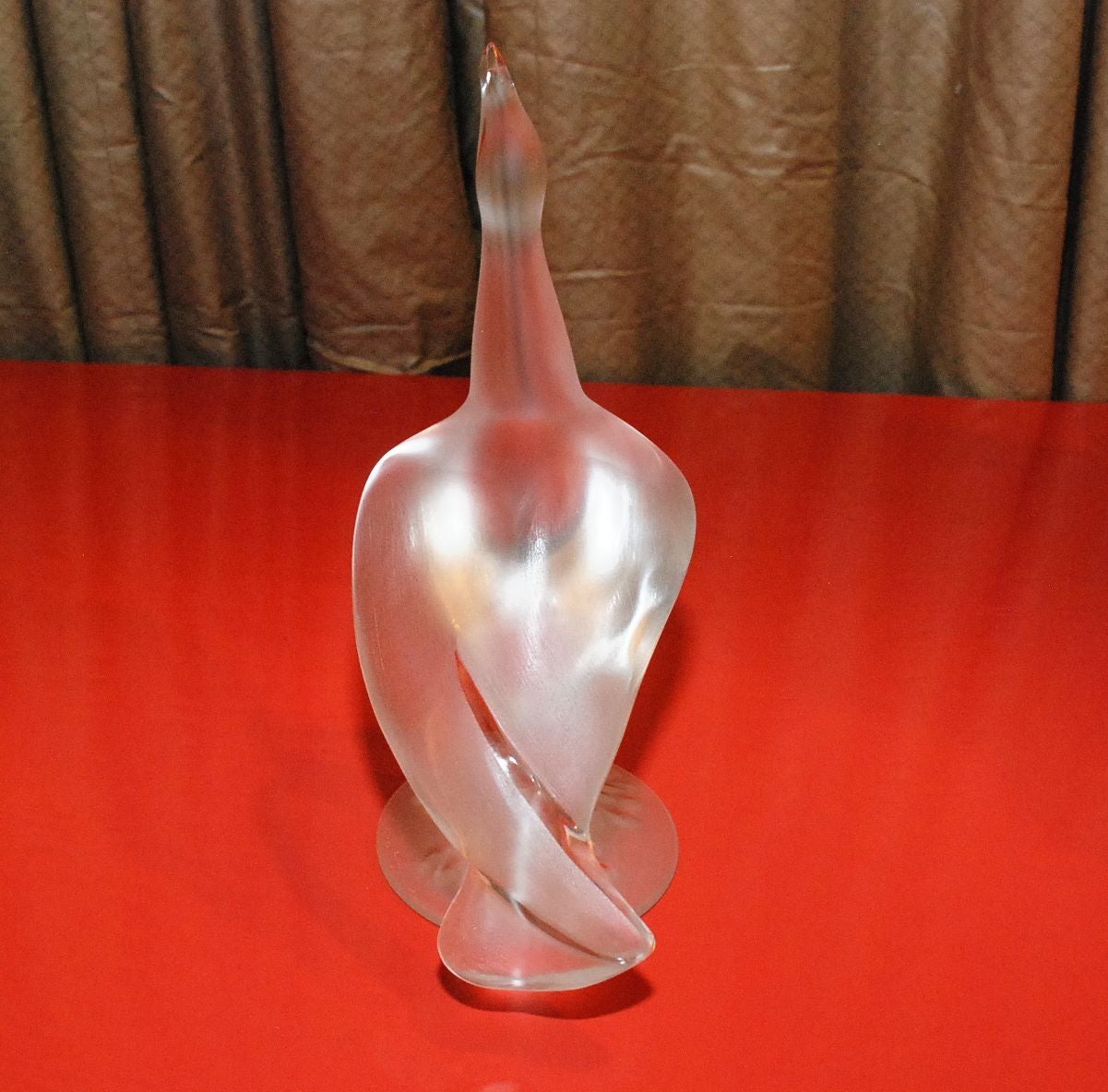 French Lalique Bird Sculpture In Good Condition In Cathedral City, CA