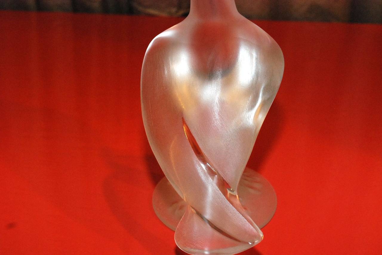 Glass French Lalique Bird Sculpture