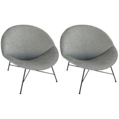 Paire de fauteuils de style mi-siècle moderne