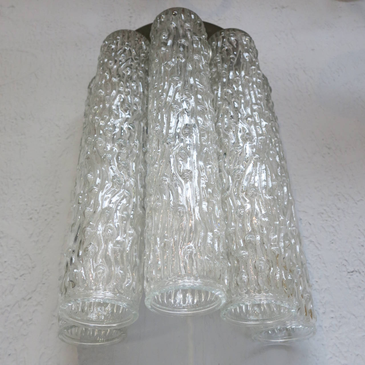 1960s pair of Venini round tronchi clear glass sconces. Please note each sconce has single socket.