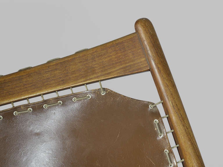 Mid-20th Century Single Teak Cross Lounge Chair by Frederik Kayser