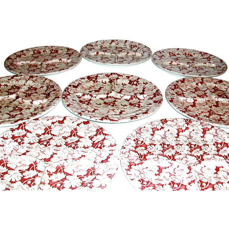 Colorful, attractive hotel or restaurant china with portion dividers. Made by Mayer China, Beaver Falls, Pa., established in 1831 was a leading supplier of restaurant, hotel and private labeled dinnerware. This is the KINGPIN underglazed printed