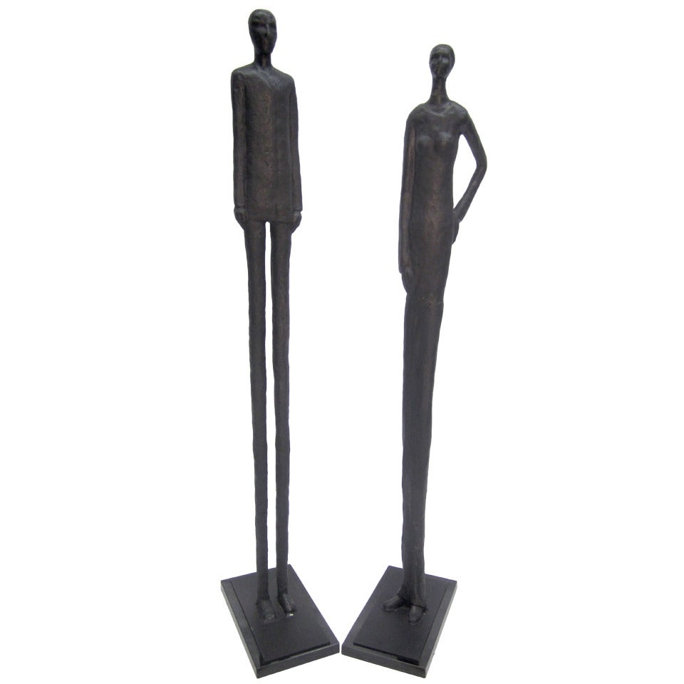 Sculptures en fonte d'un couple