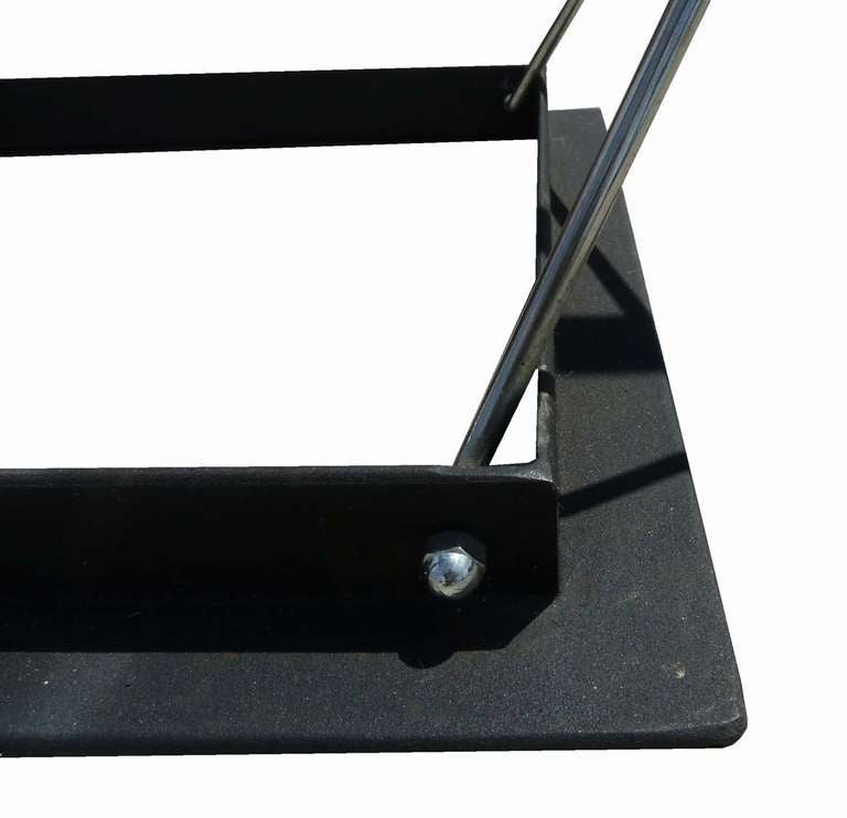 gravity defying table