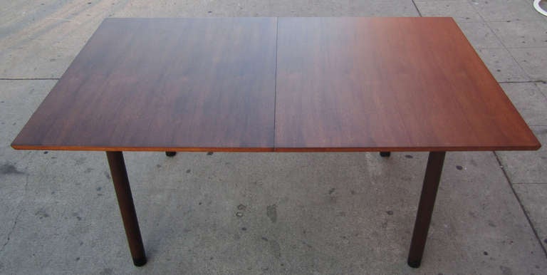 Three Leaf  Dining Table  by Edward Wormley for Dunbar In Excellent Condition In Pasadena, CA