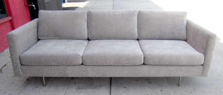Mid-Century Modern Minimal Tuxedo Sofa by Milo Baughman for Thayer Coggin