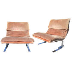 Pair of Saporiti "Onda" Lounge Chairs