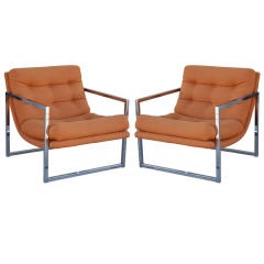 A Pair of Lounge chairs in the Manner of Milo Baughman