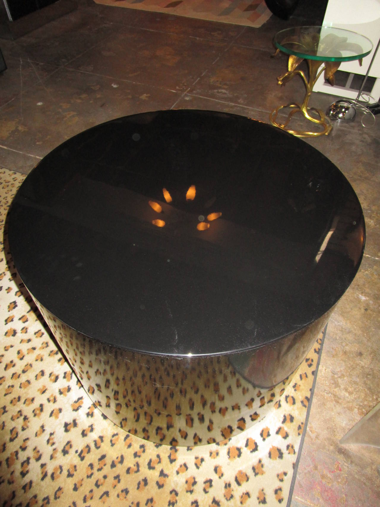 American Karl Springer Style Swivel Black Lacquer Pedestal or Cocktail Table