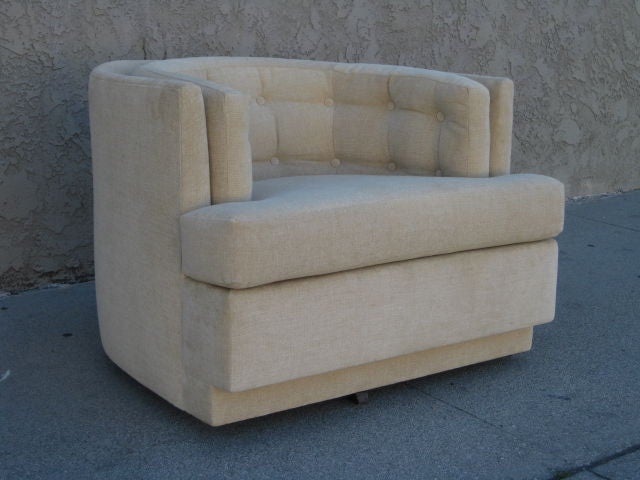 Mid-20th Century A Pair of Barrel Swivel Chairs
