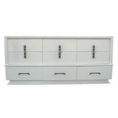 White Lacquer Chest of Drawers