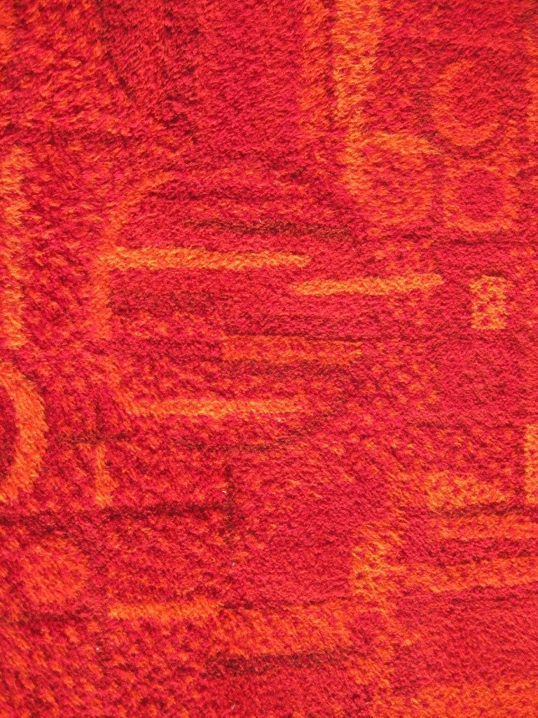 Mid-Century Geometrical Danish Area Rug in Red and Orange In Excellent Condition In Pasadena, CA