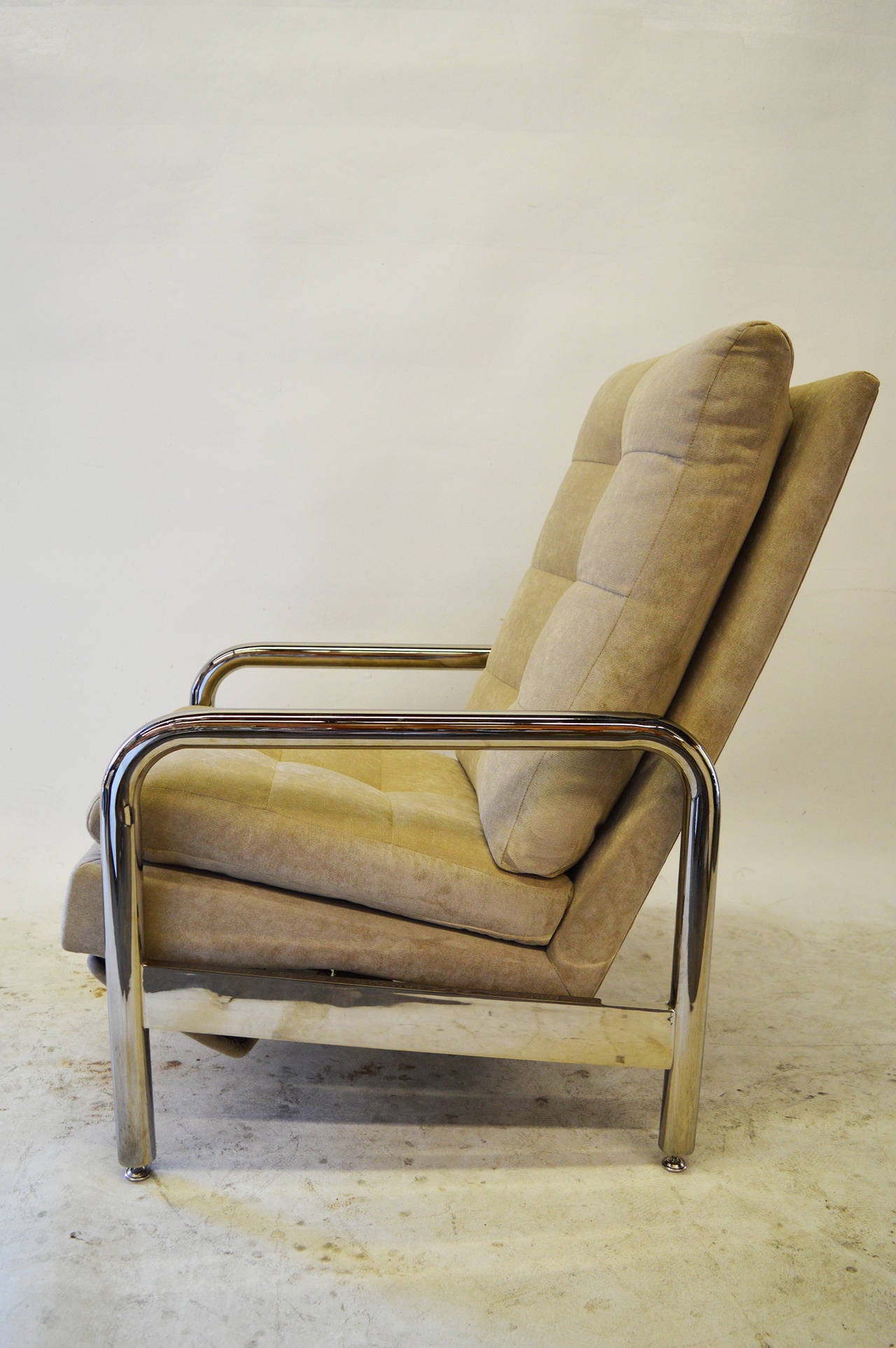 Mid-Century Modern Chrome Recliner by Milo Baughman for Thayer Coggin