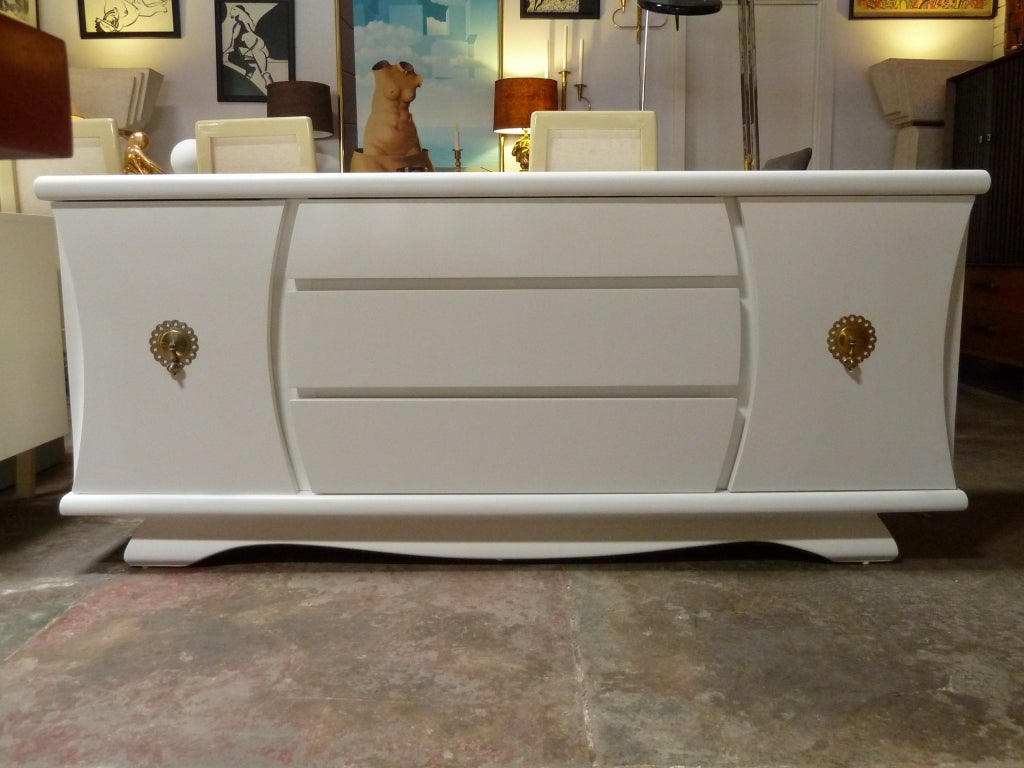 Hollywood Regency White Lacquered Chest