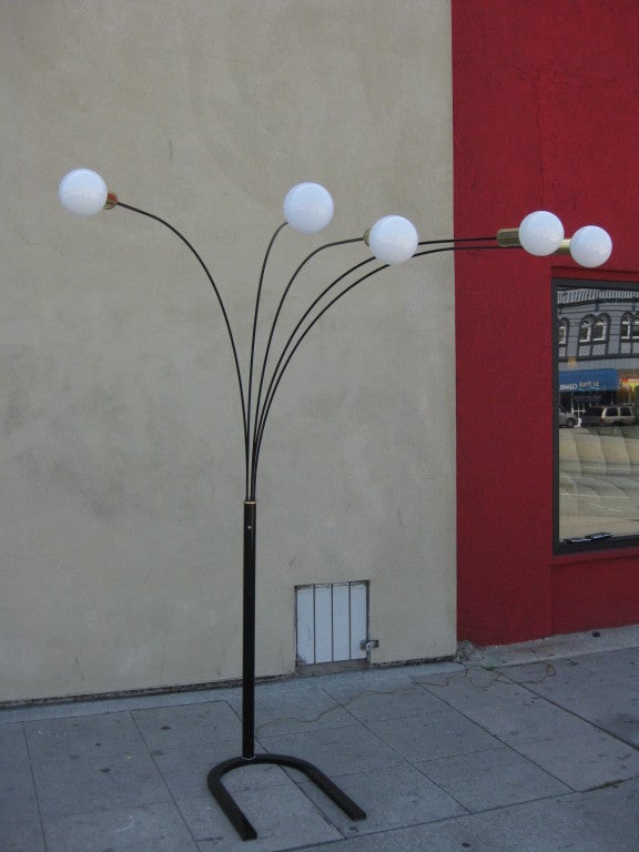 Stunning Arc Floor Lamp with Five Arms In Excellent Condition In Pasadena, CA
