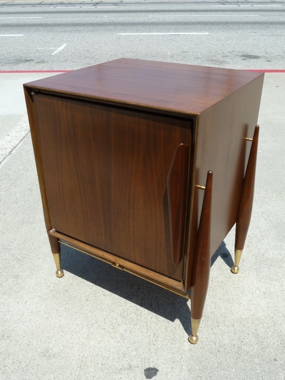 Italian Mid-Century Modern Side / End Table with Cabinet 3