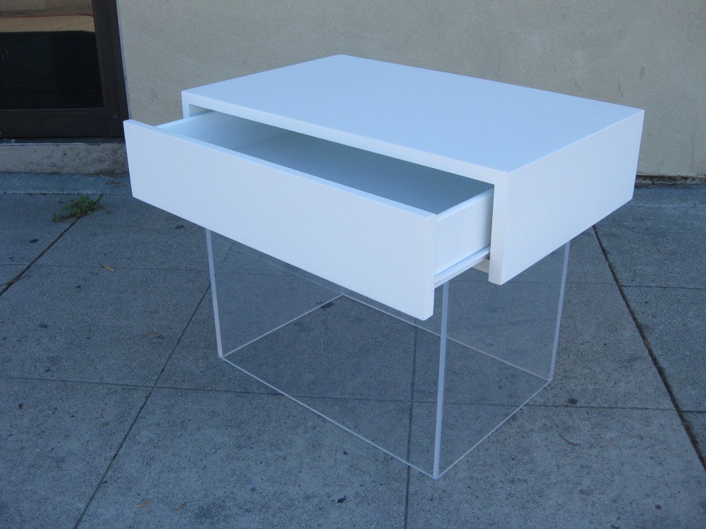 Pair of Lucite and Lacquer Nightstands at 1stdibs