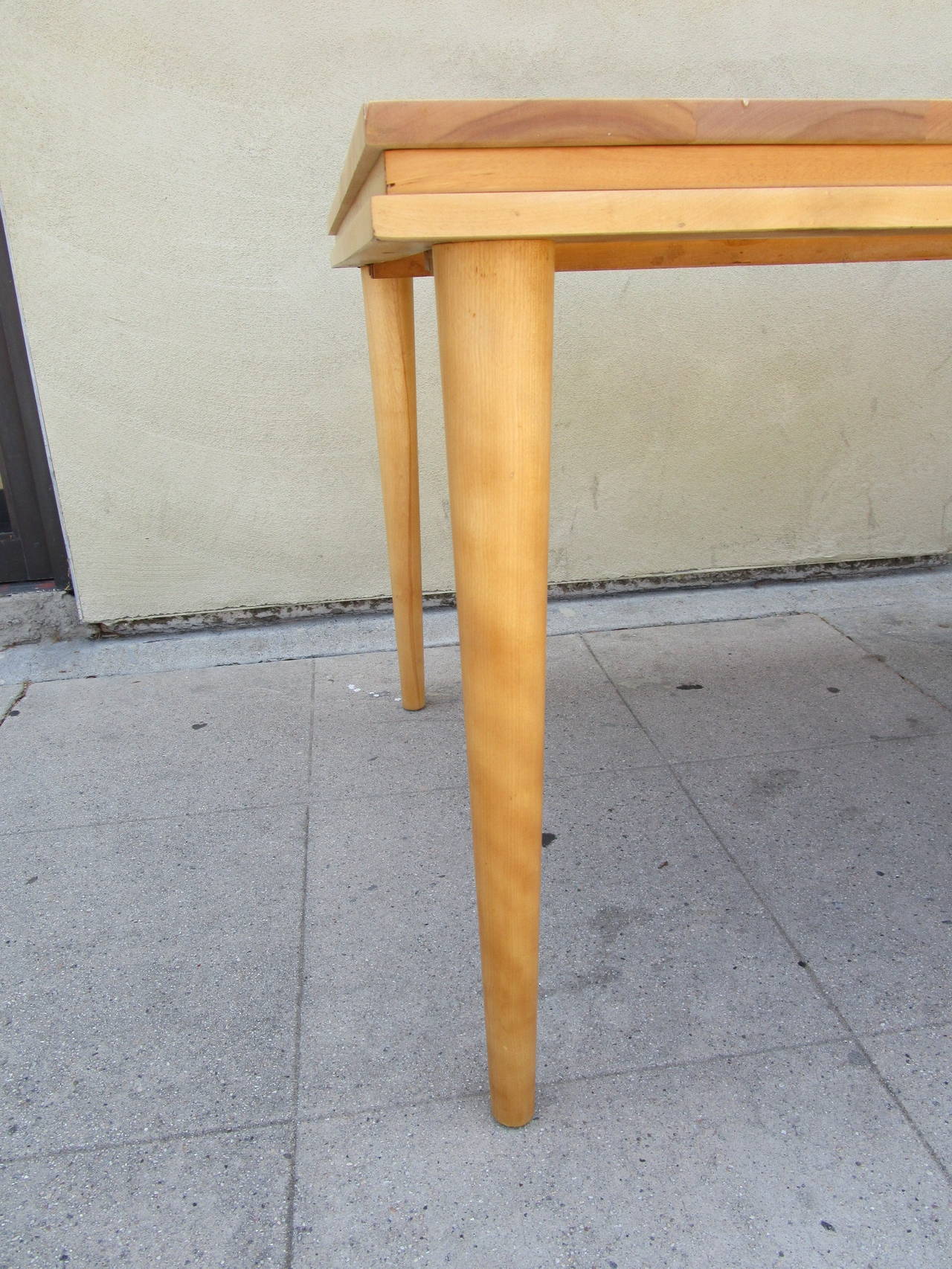 Russel Wright Solid Maple Dining Table In Excellent Condition In Pasadena, CA