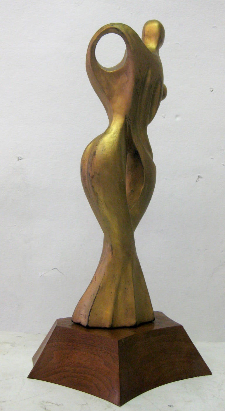 entwined couple statue