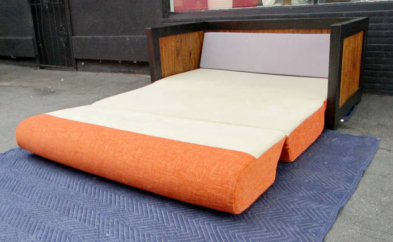 Upholstery Mid-Century Modern Pull-Out Sofa Bed