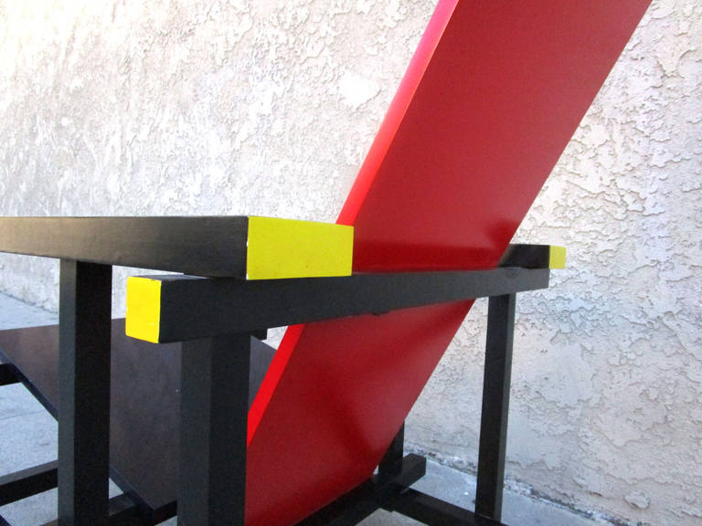 De Stijl Chair by Gerrit Thomas Rietveld for Cassina 3