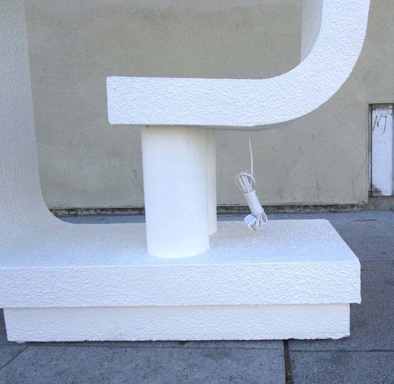 Sculptural Shelf in Plaster and Glass 1