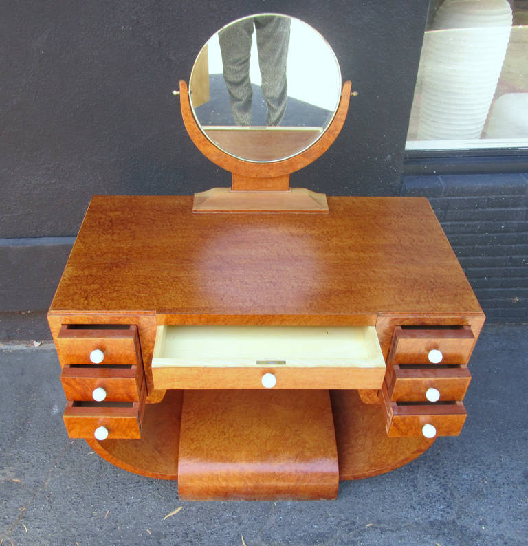 Birdseye Maple Art Deco Vanity in Bird's-Eye Maple in the Manner of  E.J. Ruhlmann