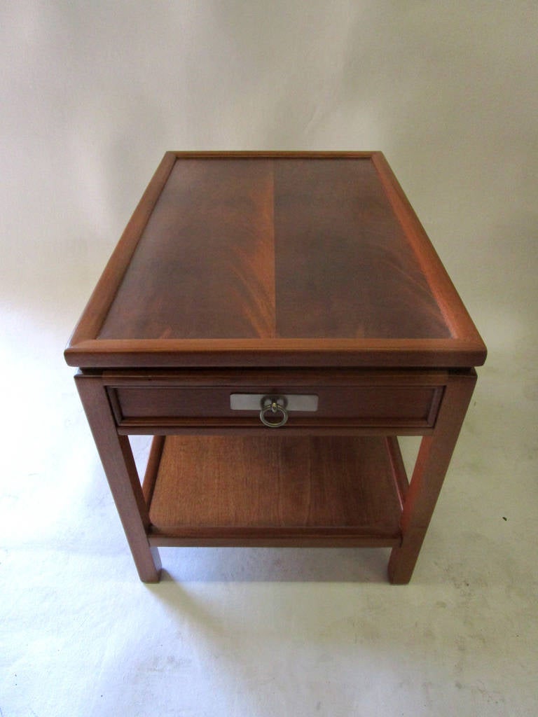 American Pair of Blond Mahogany Side Tables or Nightstands