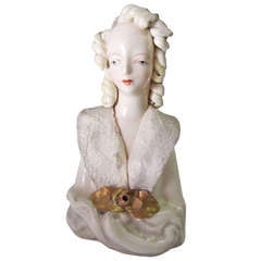 Buste de femme victorienne en porcelaine par Cordey