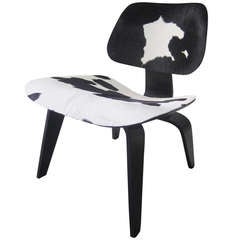 Early Eames LCW by Evans Products Company in Cowhide