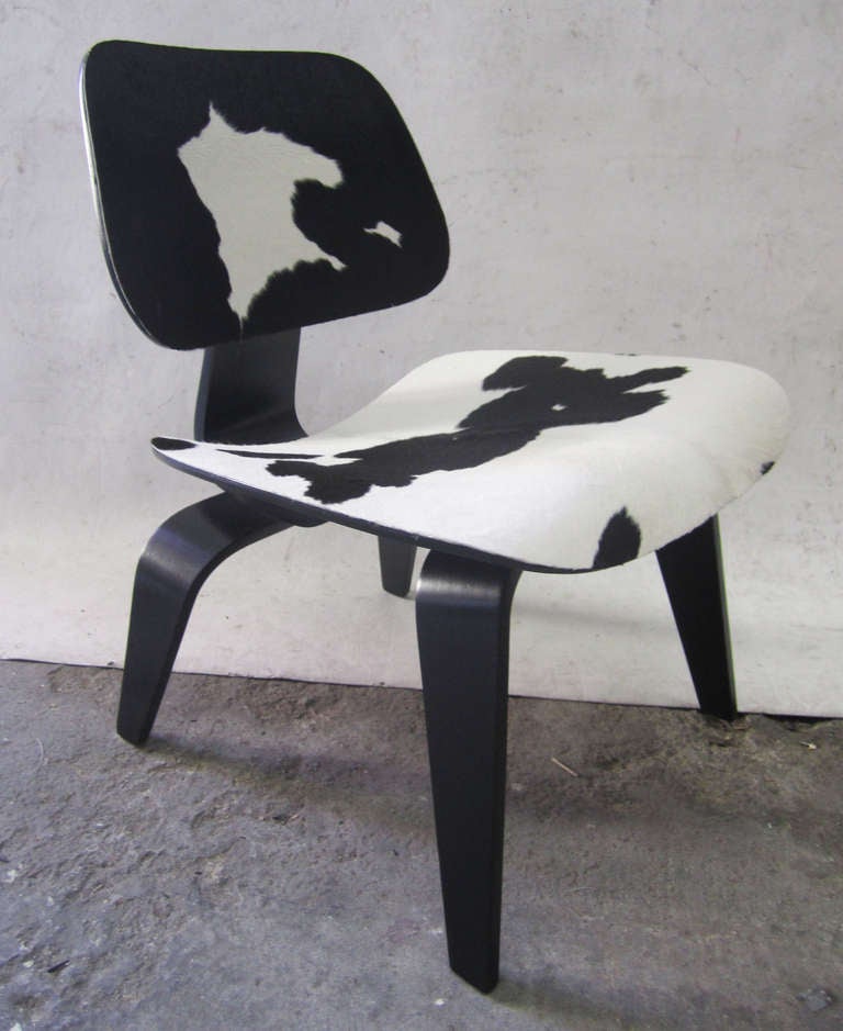 American Early Eames LCW by Evans Products Company in Cowhide