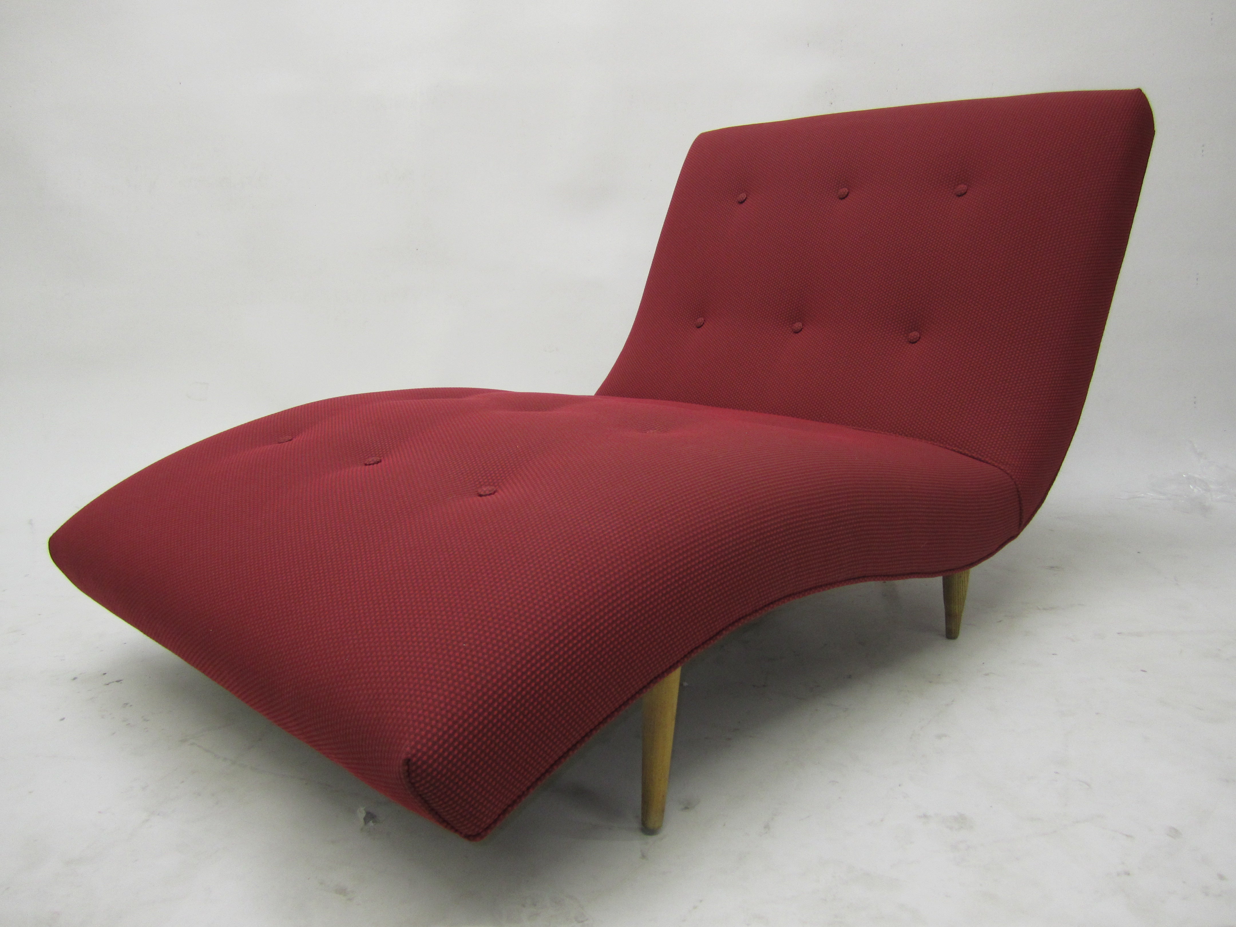 Wave Chaise Longue