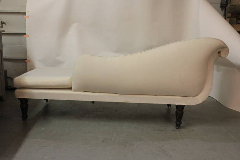 Fabric Chaise Lounge Frame