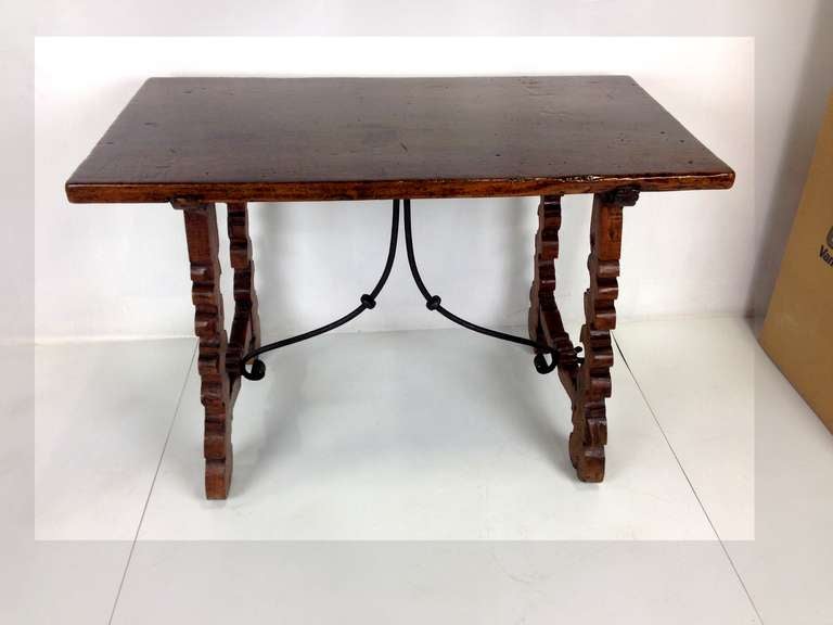 Walnut and Iron Spanish Baroque Writing Table In Distressed Condition In Danville, CA