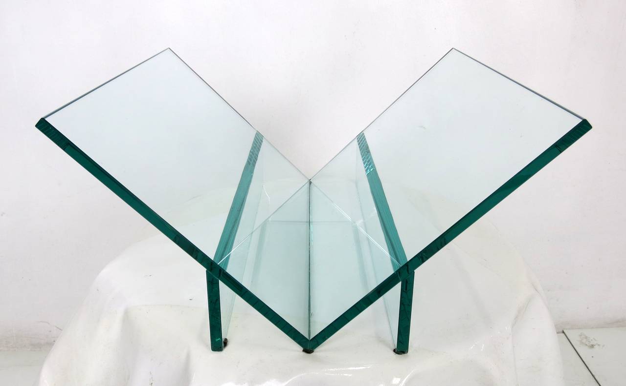 Fine Modernist glass bookstand constructed of 1/2