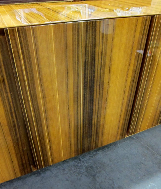 Clean lined Italian Zebrawood Sideboard 4