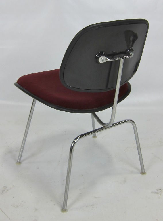 Set of Eight Eames DCM Chairs In Excellent Condition In Danville, CA